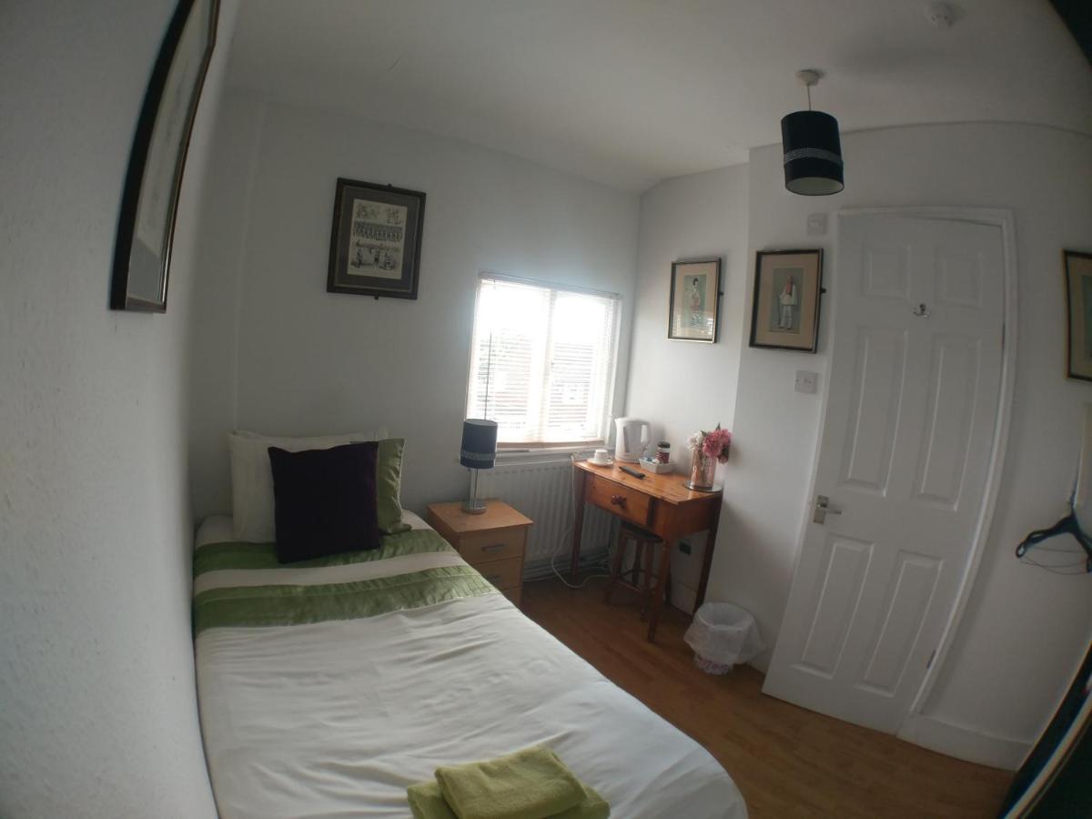 The Rifle Volunteer Bed and Breakfast Ware Kamer foto